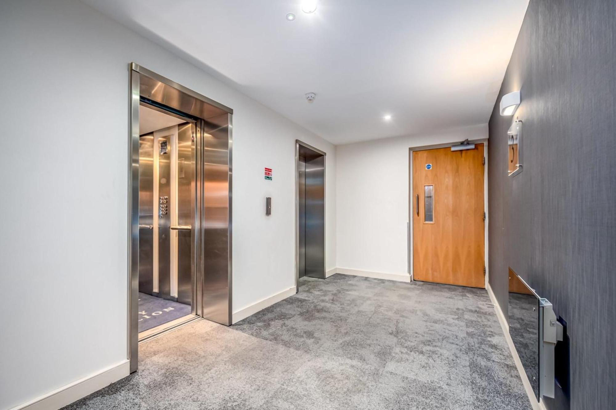 Modern & Spacious 2 Bedroom In Central London Luaran gambar